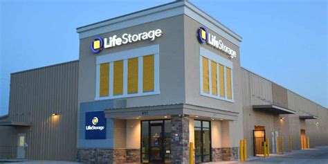Life Storage serves customers across 37 states and the District of Columbia at over 1,200 self storage locations. . Life storage locations